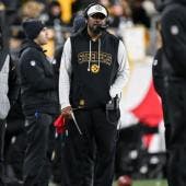 Mike Tomlin deja a los Steelers