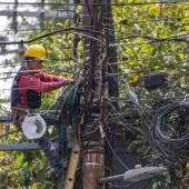 Los detenidos fueron informados de sus derechos y, junto con el cable robado y la camioneta, quedaron a disposición del Ministerio Público, quien definirá su situación jurídica.