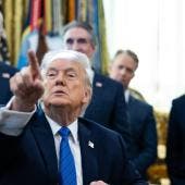 amenaza Trump demandar Trevor Noah.jpg