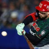 La ofensiva mexicana explotó desde la primera entrada, cuando Bligh Madris conectó un Grand Slam ante el abridor Paolo Espino, colocando el marcador 4-0.
