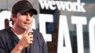 Ashton Kutcher cai pierde la vista y el oído por una 'vasculitis'