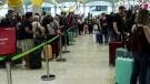 Larga fila en aeropuerto europeo por ciberataque