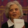 Elena Poniatowska pide a López Obrador parar mañaneras porque hay hartazgo nacional