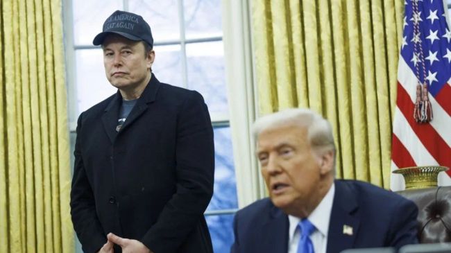 figura Trump archivos Jeffrey Epstein Elon Musk