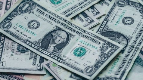 Dólar gana 7 centavos en apertura, se vende en 19.55 pesos