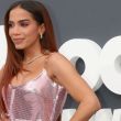 Anitta anuncia su voto por Lula tras el asesinato de un militante del PT.