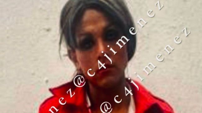 mujer ofrecia caricias Obrera detenida