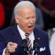 Biden podría imponer nuevos aranceles sobre vehículos eléctricos de China