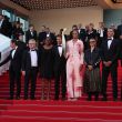 Flama olímpica desfila por Cannes