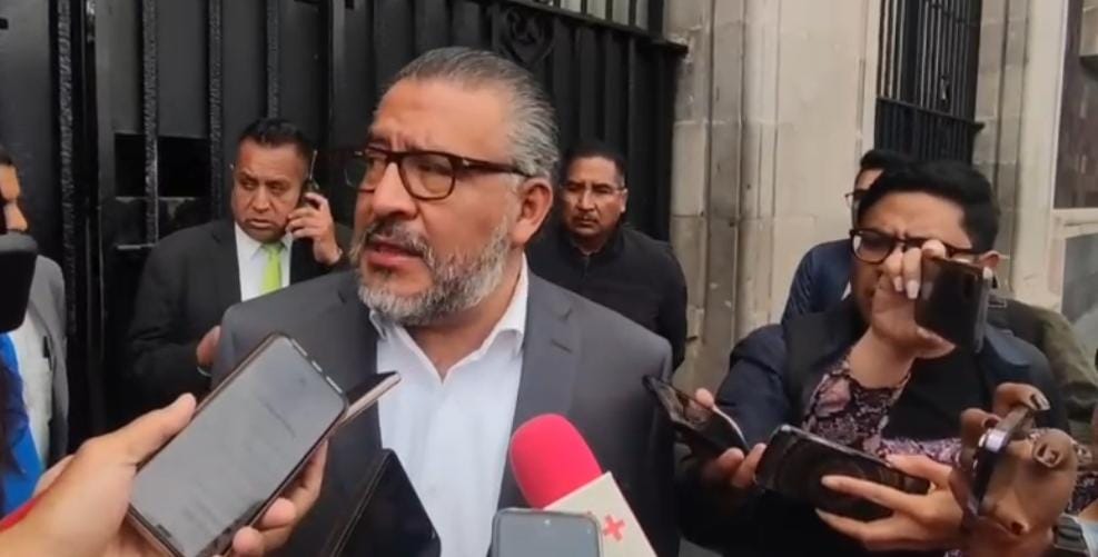 Se cumple con entrega de  libros en Edoméx: HDO