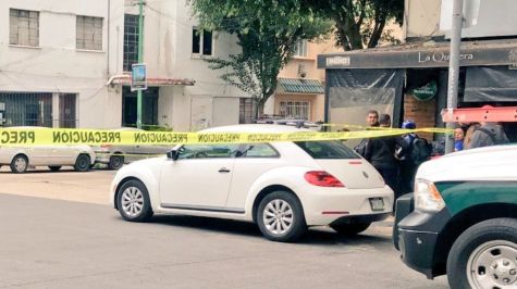 (fotos) Balean de gravedad a hombre en inmediaciones del Monumento a la Revolución 