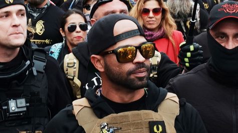 Condenan a 22 años a Enrique Tarrio, líder de los Proud Boys