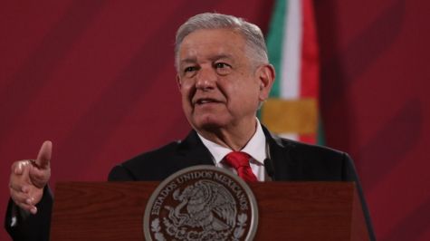 AMLO pide investigar a funcionario del SAT implicado en lavado