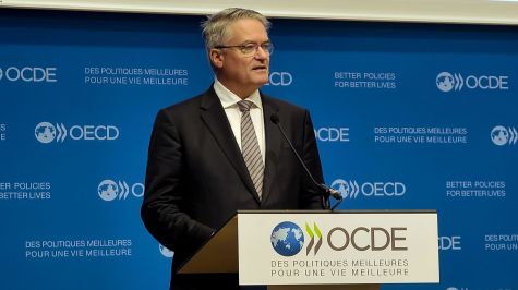 OCDE mejora previsión de crecimiento para México en 2023 y 2024