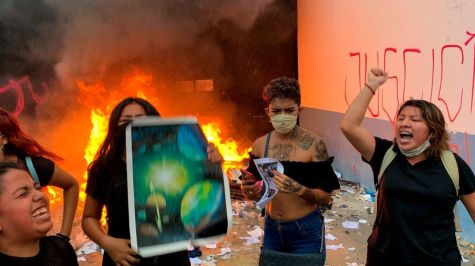 López Obrador condena represión policial en Cancún; la cual dejó varios heridos