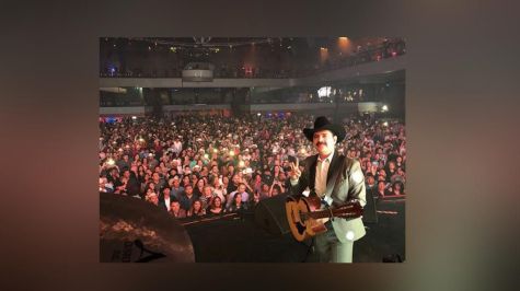 Agreden a vocalista de Los Tucanes de Tijuana