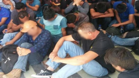Detienen a 70 migrantes en un hotel del Edomex