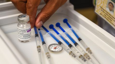 Batean a AstraZeneca, no podrá vender vacuna anticovid en México 
