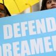 Demandan a gobierno de Biden por plan de cobertura médica a ‘dreamers’
