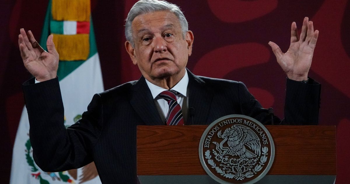 AMLO acusa que opositores de iniciativa del Ejército en tareas de ...