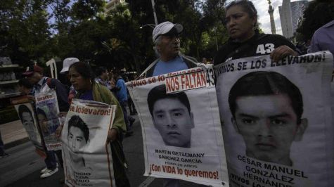 Padre de normalista de Ayotzinapa se despide de AMLO: ‘Ha sido un fracaso para nosotros’