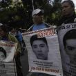 Padre de normalista de Ayotzinapa se despide de AMLO: ‘Ha sido un fracaso para nosotros’