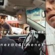 Mujer ciclista es golpeada 