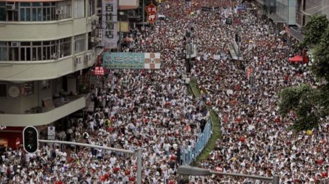 Se registra protesta masiva contra ley de extradición en Hong Kong