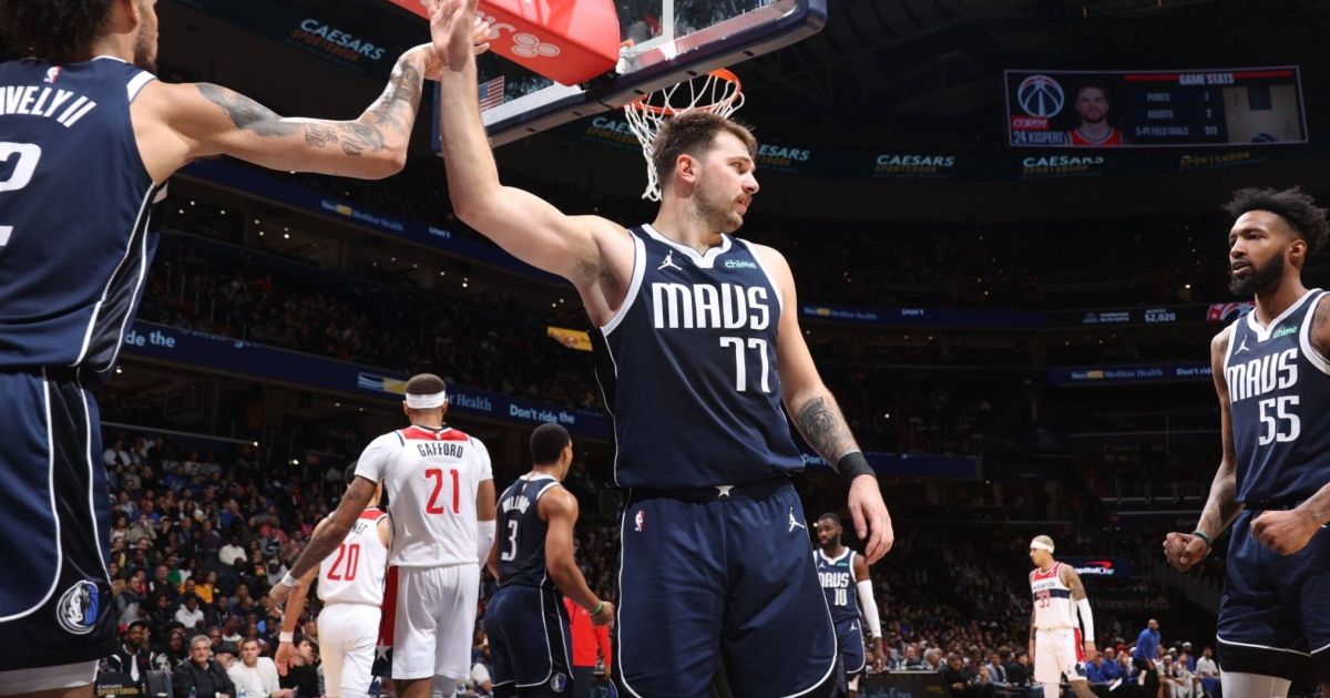 Luka Doncic consigue 'doble doble' en triunfo de los Mavs sobre Wizards