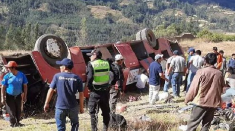 Al menos 20 muertos y 6 heridos en el accidente de un autobús ...