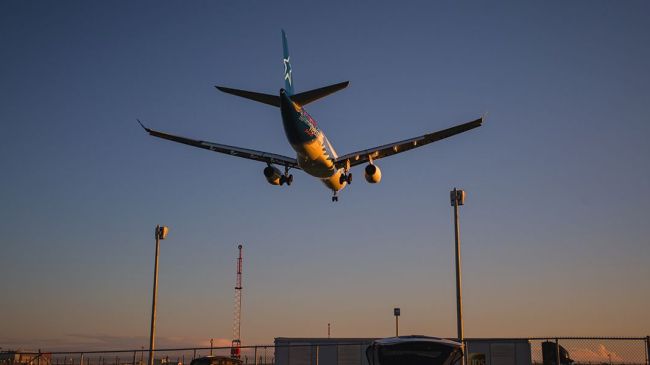 AEROPUERTO-CANADA-UNSPLASH.jpg