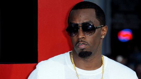 Exnovia de Diddy que planeaba testificar contra él pide al juez su libertad bajo fianza