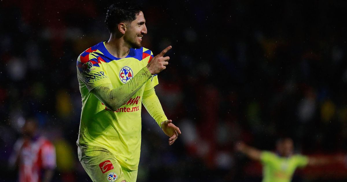 América golea a domicilio al Atlético de San Luis y pone un pie en la final