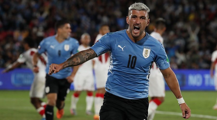 Uruguay amarra su pase al Mundial y deja a Perú pendiente de la repesca