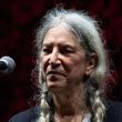 Patti Smith desmaya cancela concierto