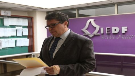 Por segunda ocasión, Monreal presenta solicitud al IEDF para calificar su gestión