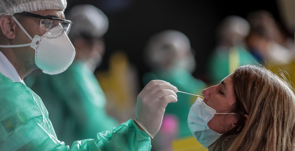 Significaría ómicron el fin de la pandemia en Europa: OMS