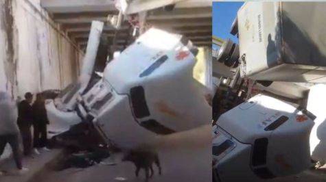 Tráiler cae de puente y queda colgando en la autopista México-Querétaro