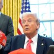 Trump planea registrar indocumentados huellas dactilares