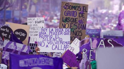 Miles marchan en el 8M en México; denuncian cercos y exigen más protección