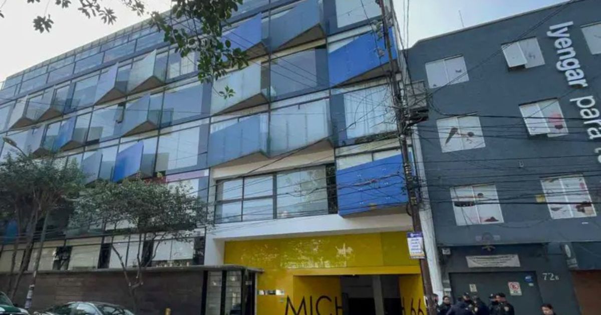 Limpia vidrios muere al caer de un quinto piso en la colonia Condesa