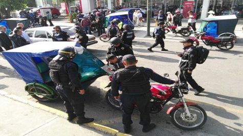 Niegan regularizar a mototaxistas capitalinos