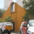 Hallan a joven colgada en baño de parroquia en Monterrey