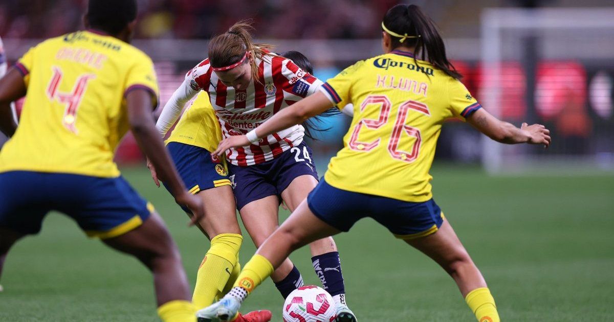 América empata con Chivas en la ida de las semis de la Liga MX Femenil