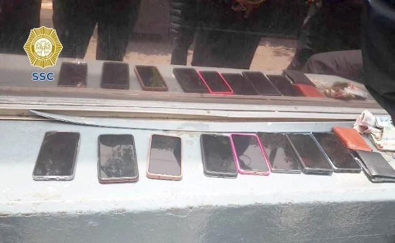 Detienen a 3 personas por robo de 27 celulares y carteras en la Marcha ...