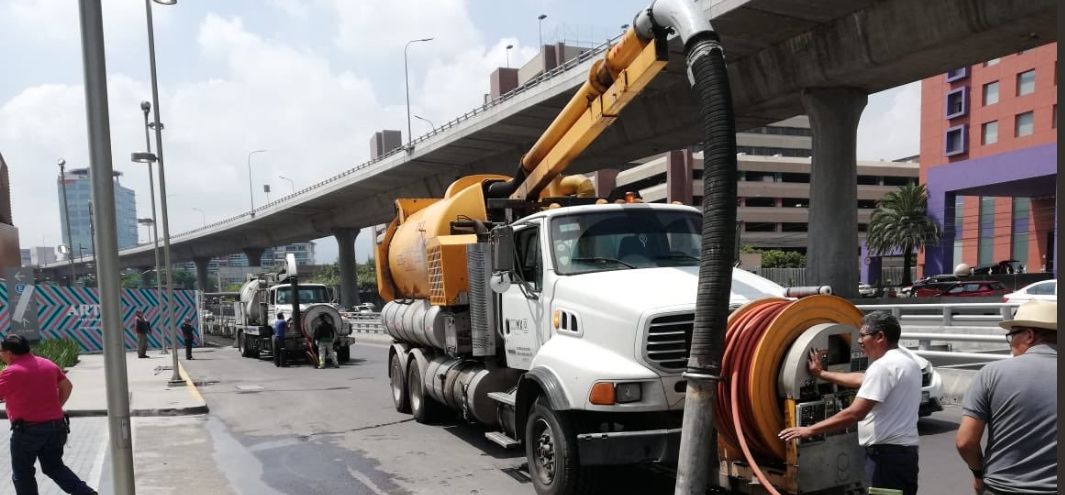 Personal disfrazado de Sacmex asalta domicilio