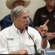 hay 41 desaparecidos Texas Greg Abbot