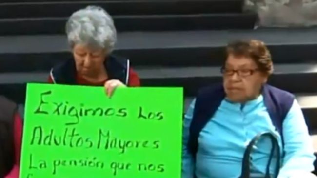 Adultos mayores (1).jpg