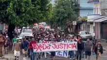 Caravana migrante parte de Tapachula a CDMX; exigen liberación de activista