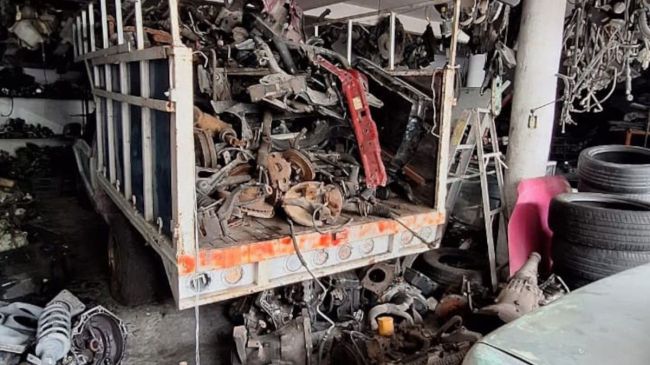 incautan 16 toneladas autopartes Santa Maria Aztahuacan